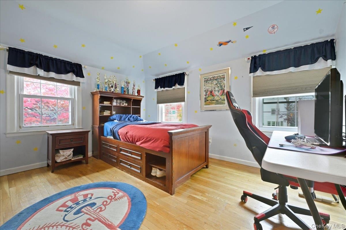 Bedroom, Home Office, Interior, Wood Texture Flooring