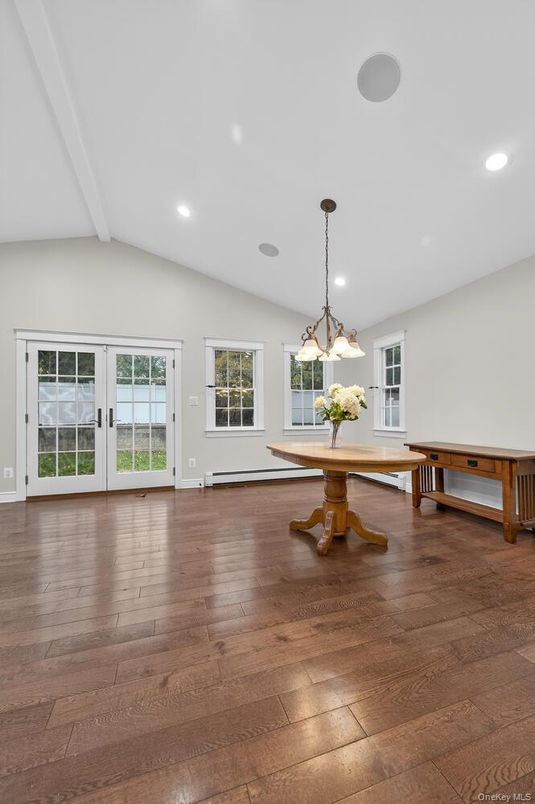 Interior, Pendant Lights, Recessed Lighting, Wood Texture Flooring