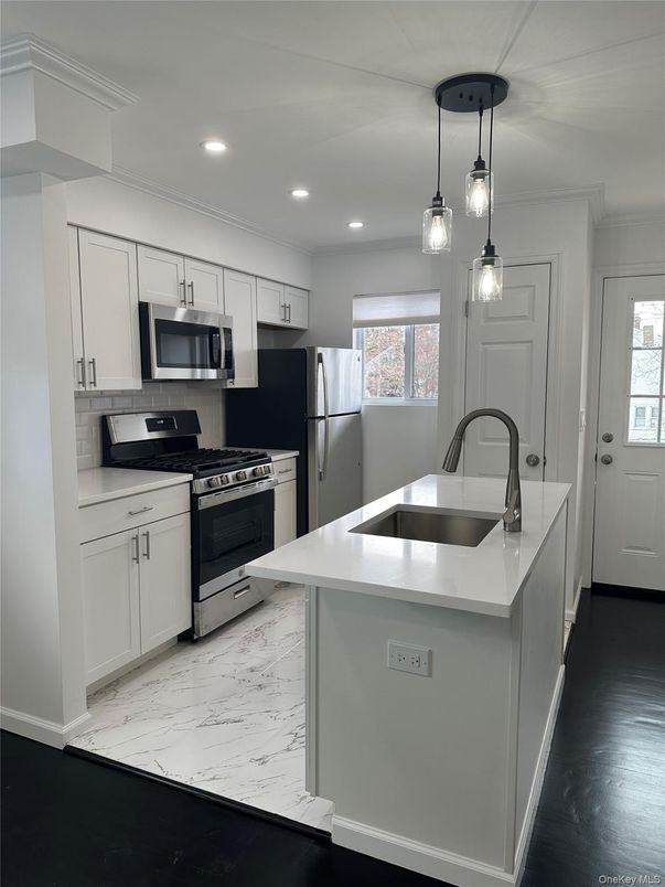 Interior, Kitchen, Marble, Pendant Lights, Recessed Lighting, Stainless Steel Appliances