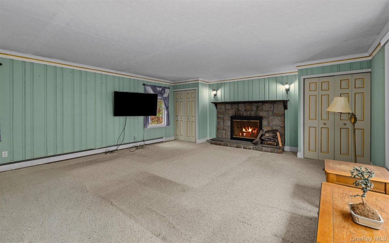 Empty room, Fireplace, Interior