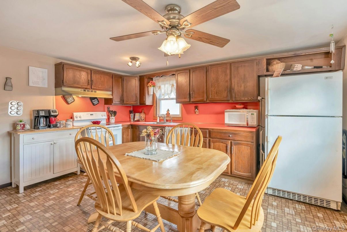Dining room, Interior, Kitchen