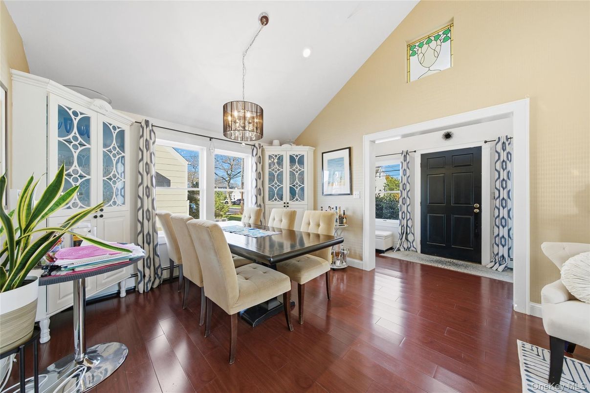 Dining room, Interior, Pendant Lights, Recessed Lighting, Wood Texture Flooring