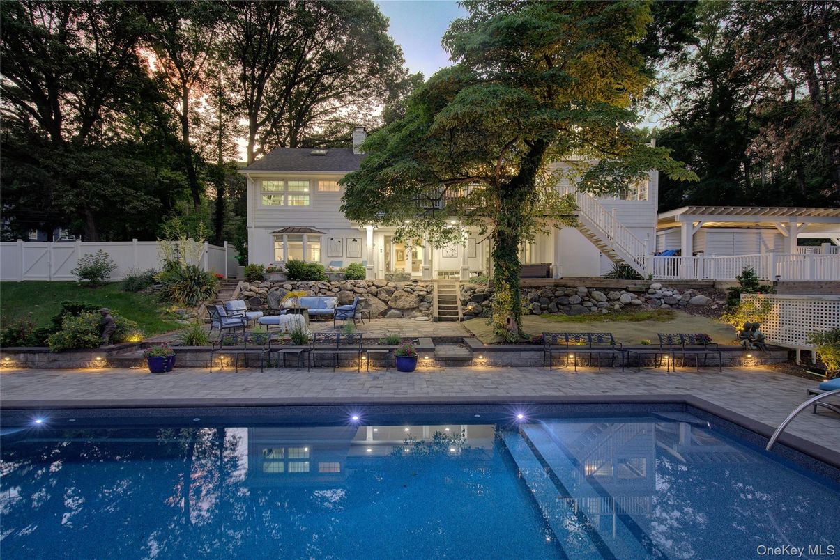 DE Listing image placeholder