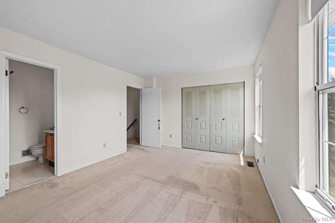 Bathroom, Empty room, Interior