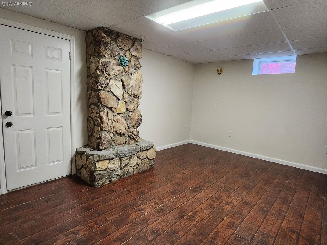 Empty room, Interior, Stone Walls, Wood Texture Flooring