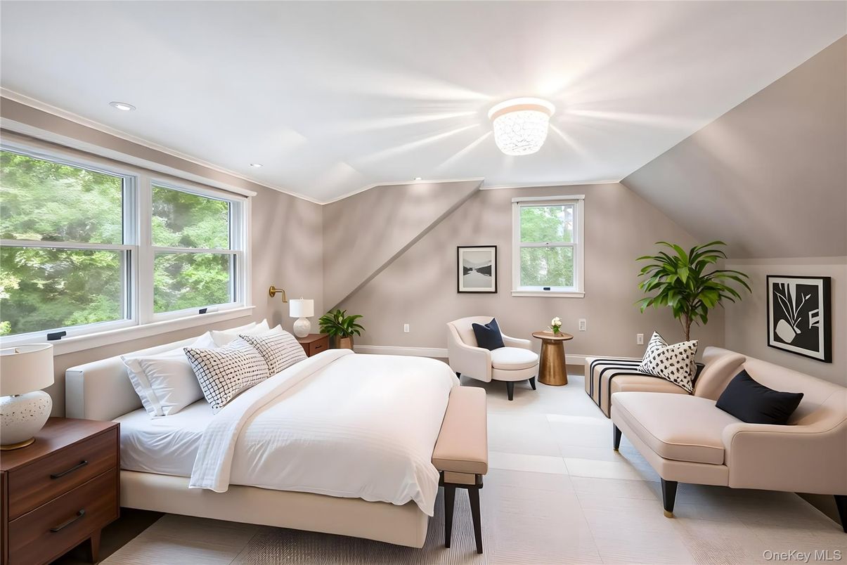 Bedroom, Interior, Recessed Lighting