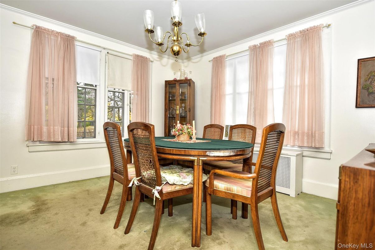 Chandelier, Dining room, Interior