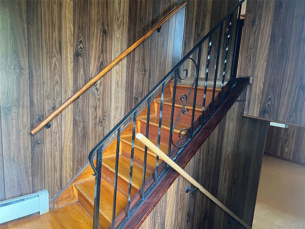 Interior, Wooden Walls