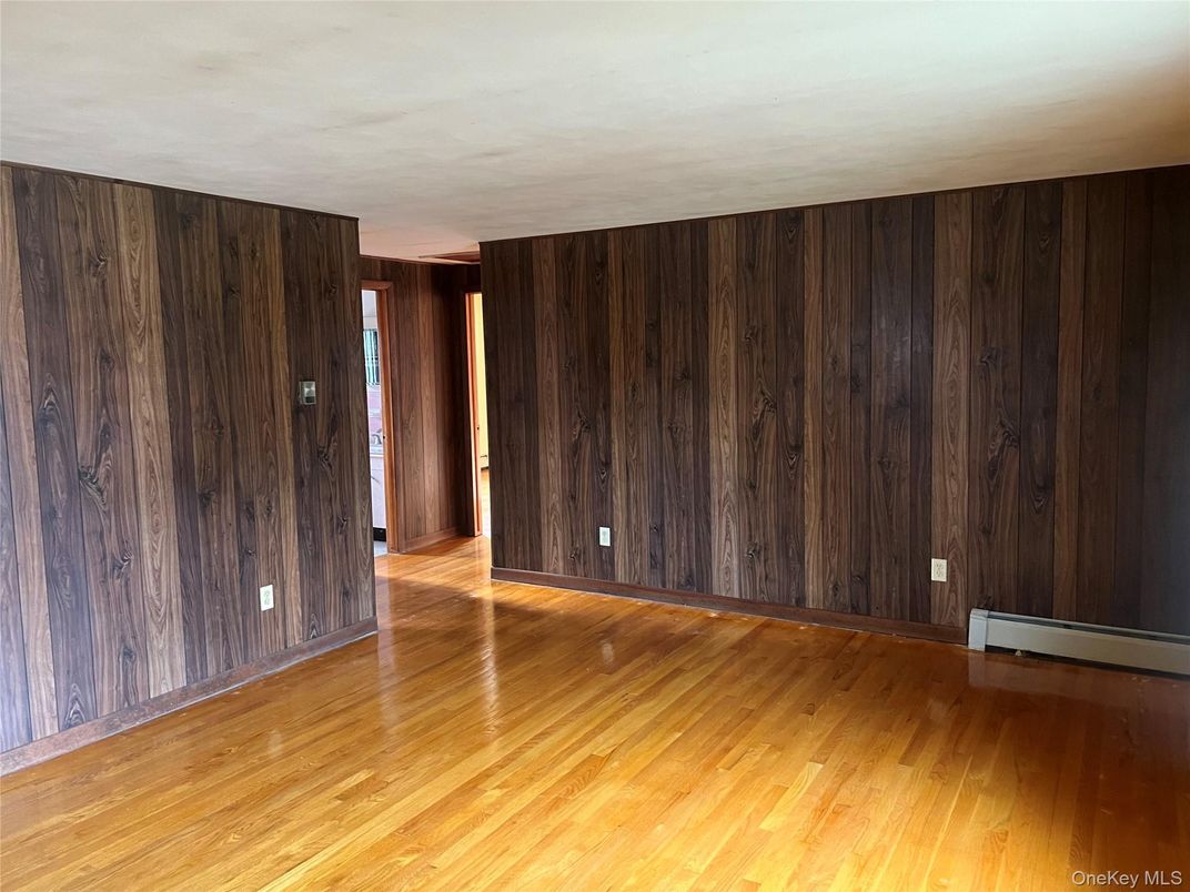 Empty room, Interior, Wood Texture Flooring, Wooden Walls