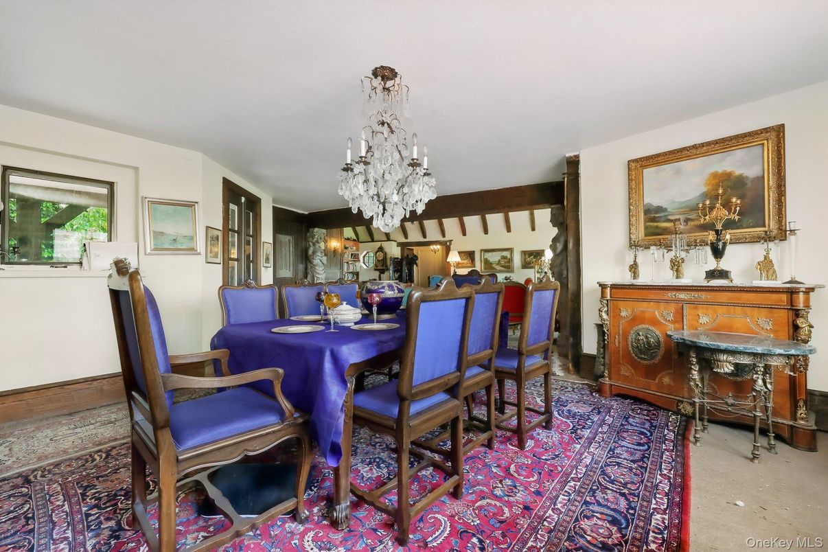 Chandelier, Dining room, Interior