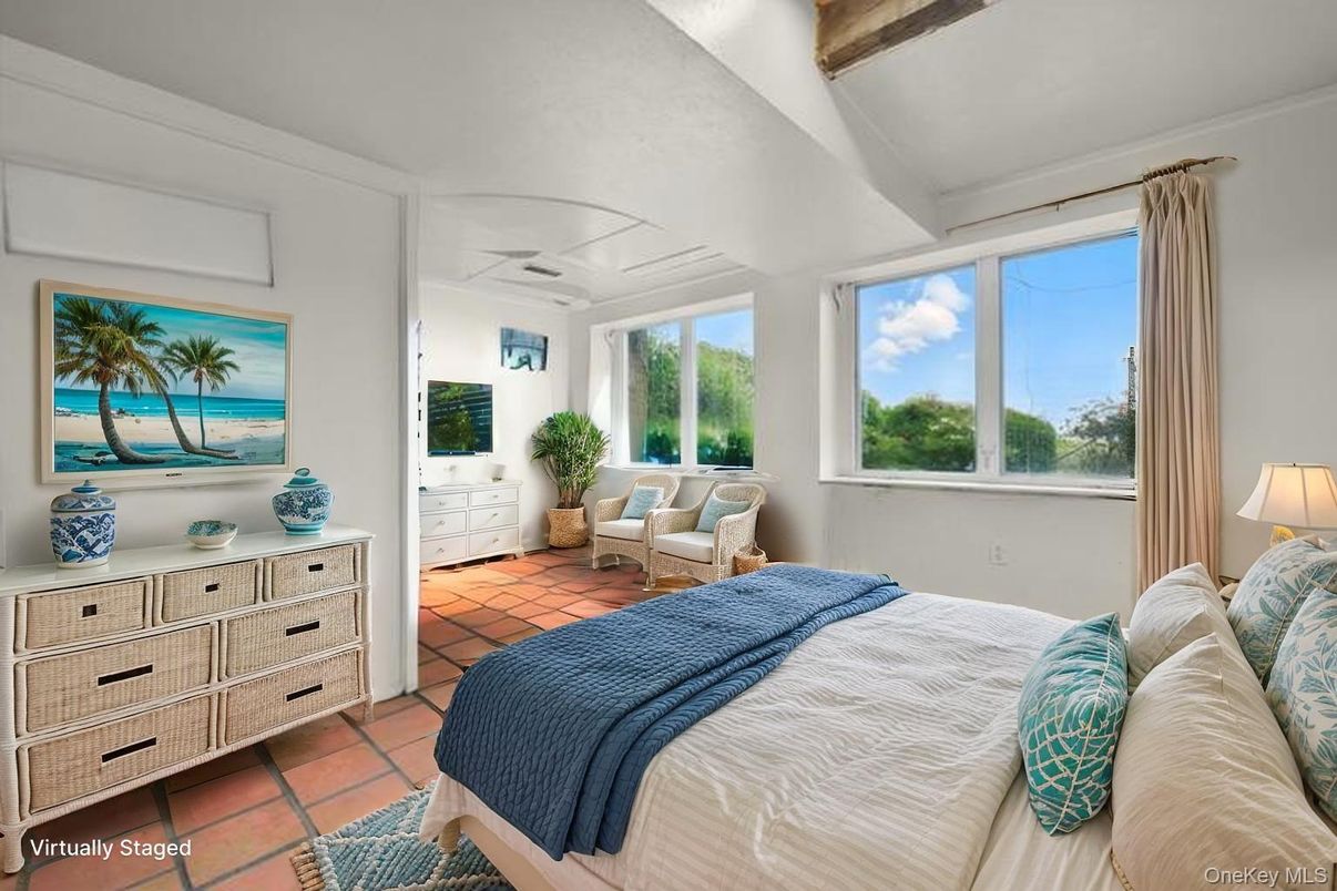 Bedroom, Interior, Wooden Beams