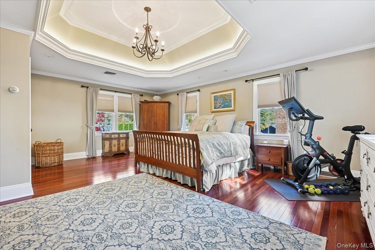 Bedroom, Chandelier, Fitness Equipment, Interior, Wood Texture Flooring