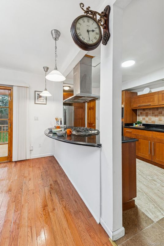 Interior, Kitchen, Pendant Lights, Recessed Lighting, Wood Texture Flooring