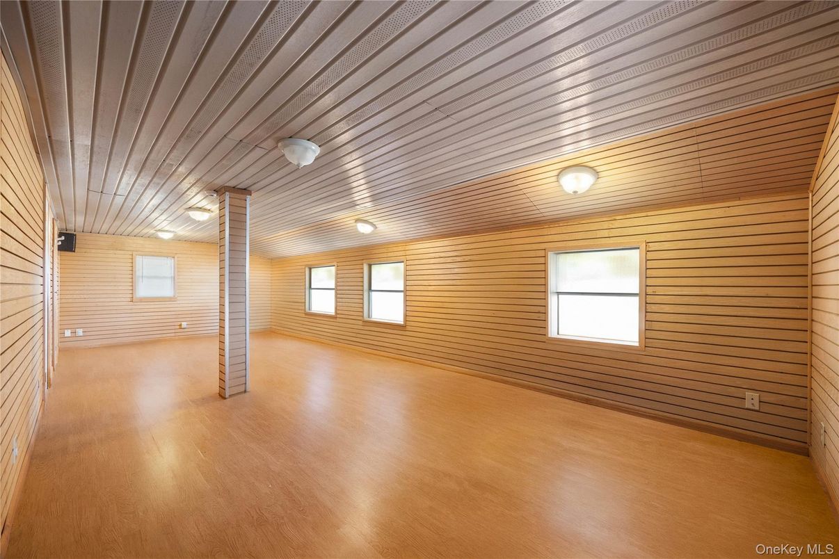 Empty room, Interior, Wooden Ceilings, Wood Texture Flooring, Wooden Walls