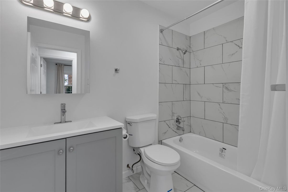 Bathroom, Interior, Marble, Marble Walls