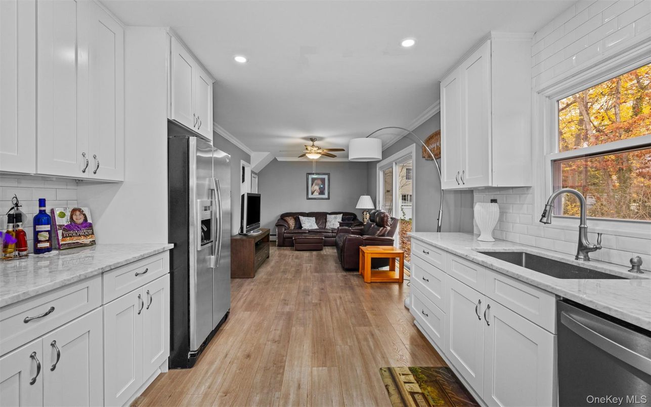 Interior, Kitchen, Living room, Recessed Lighting, Stainless Steel Appliances, Wood Texture Flooring