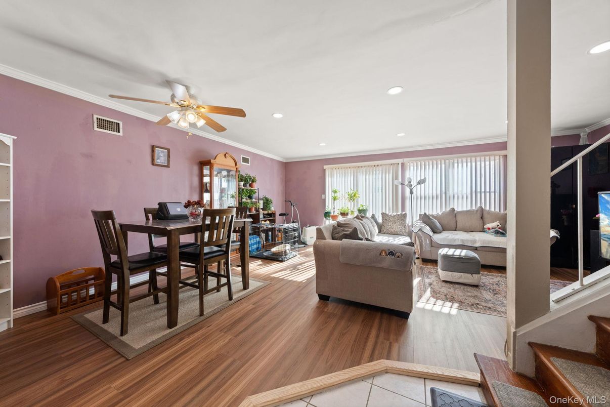 Dining room, Interior, Living room, Recessed Lighting, Wood Texture Flooring