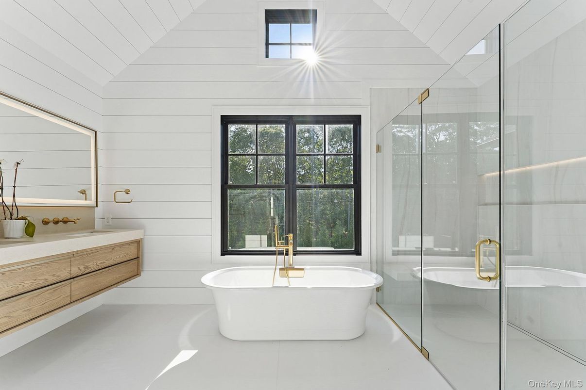 Bathroom, Free Standing Baths, Glass Shower, Interior