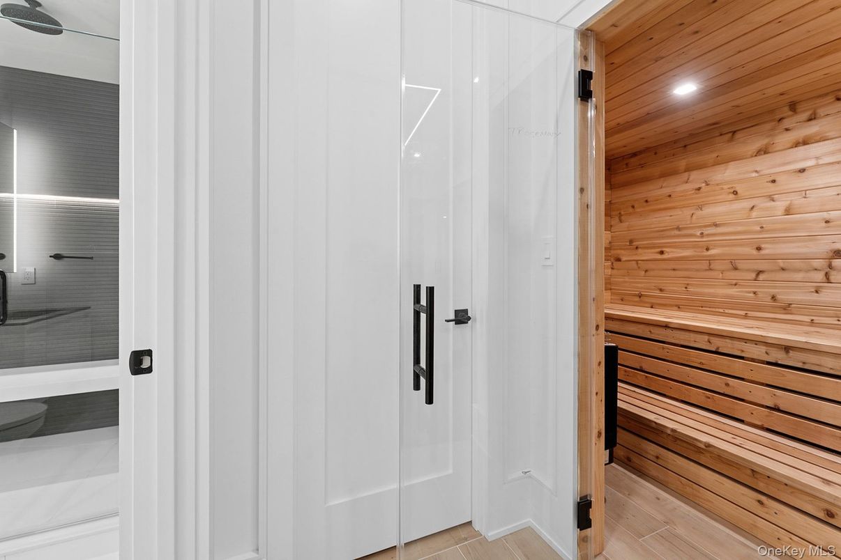 Interior, Recessed Lighting, Sauna Room