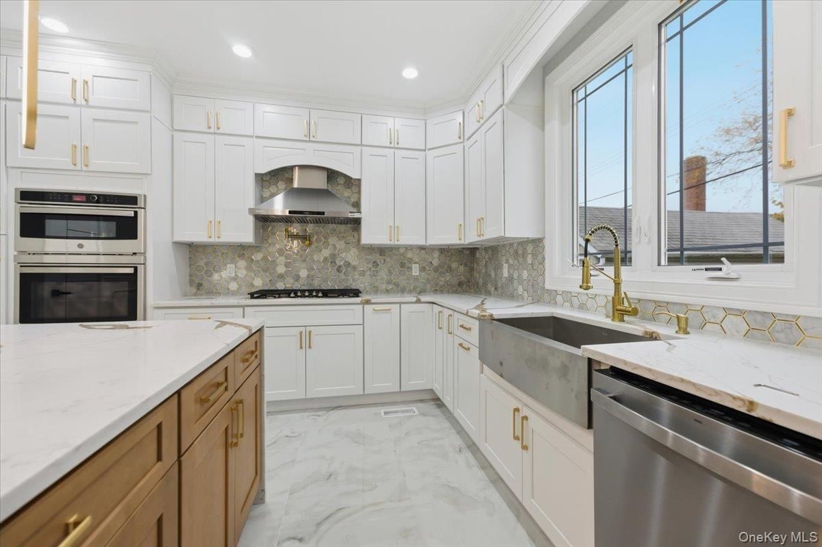 Interior, Kitchen, Marble, Recessed Lighting, Stainless Steel Appliances