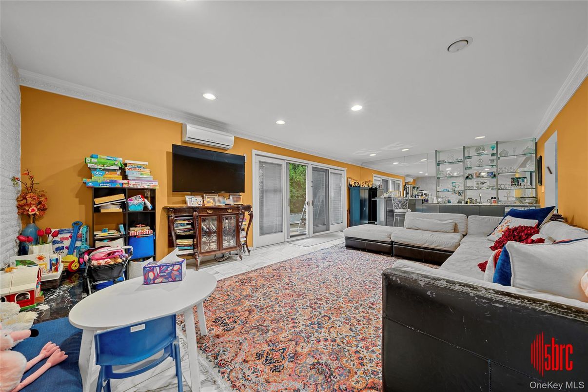 Interior, Living room, Recessed Lighting