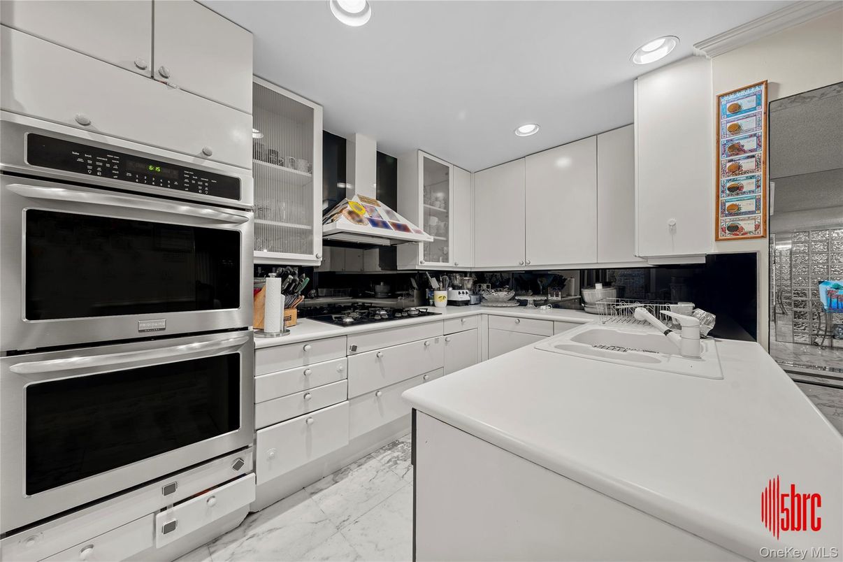 Interior, Kitchen, Marble, Recessed Lighting, Stainless Steel Appliances