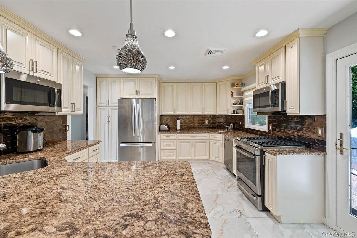 Interior, Kitchen, Marble, Pendant Lights, Recessed Lighting, Stainless Steel Appliances