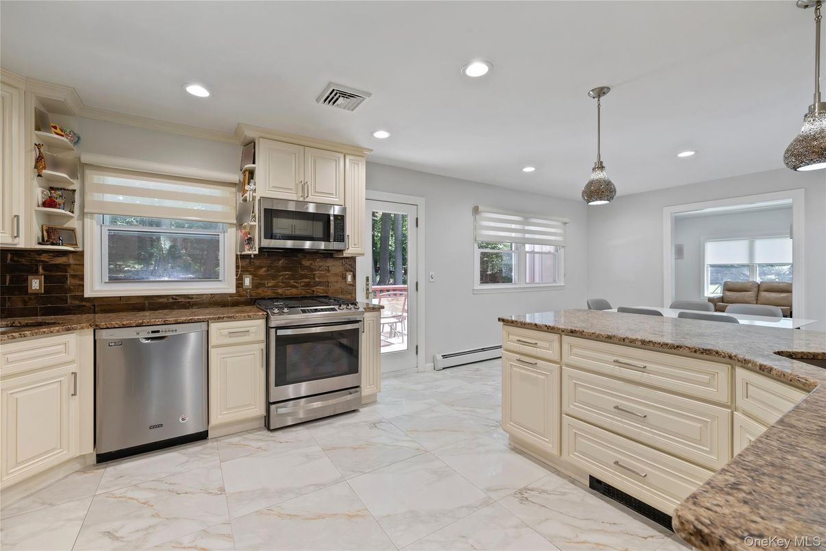 Interior, Kitchen, Marble, Pendant Lights, Recessed Lighting, Stainless Steel Appliances