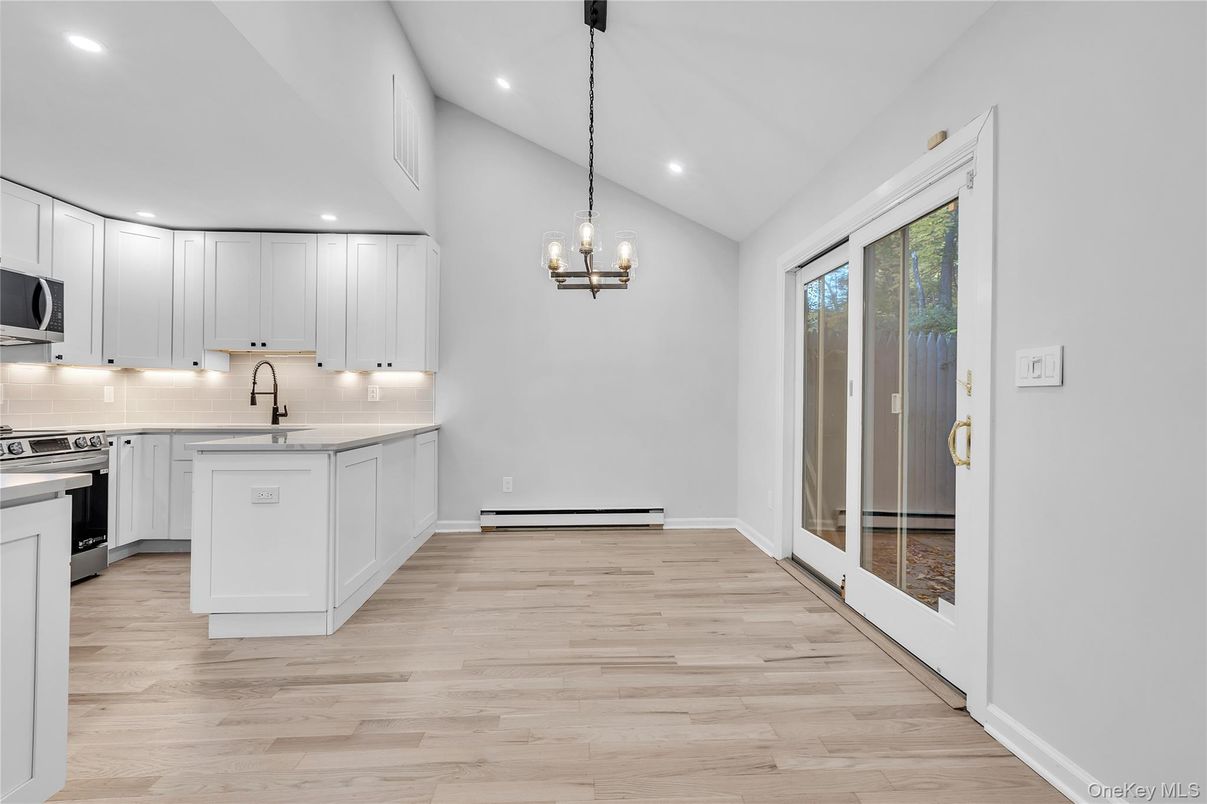 Chandelier, Interior, Kitchen, Pendant Lights, Recessed Lighting, Wood Texture Flooring