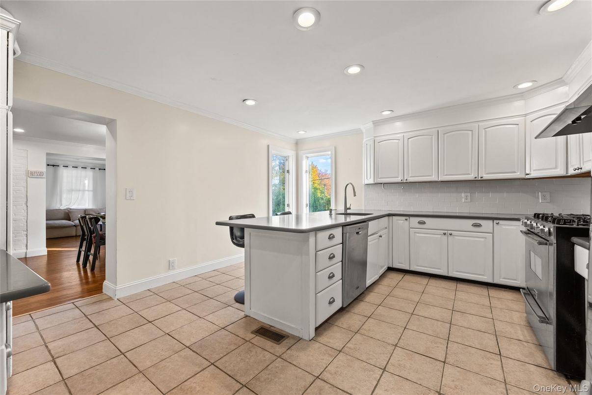 Interior, Kitchen, Recessed Lighting