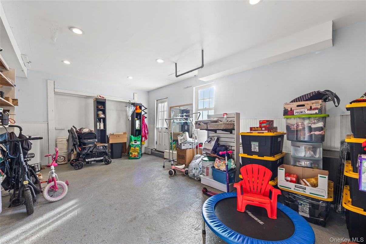 Interior, Recessed Lighting