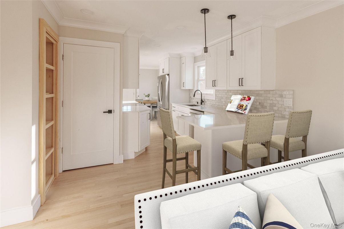 Interior, Kitchen, Pendant Lights, Recessed Lighting, Wood Texture Flooring