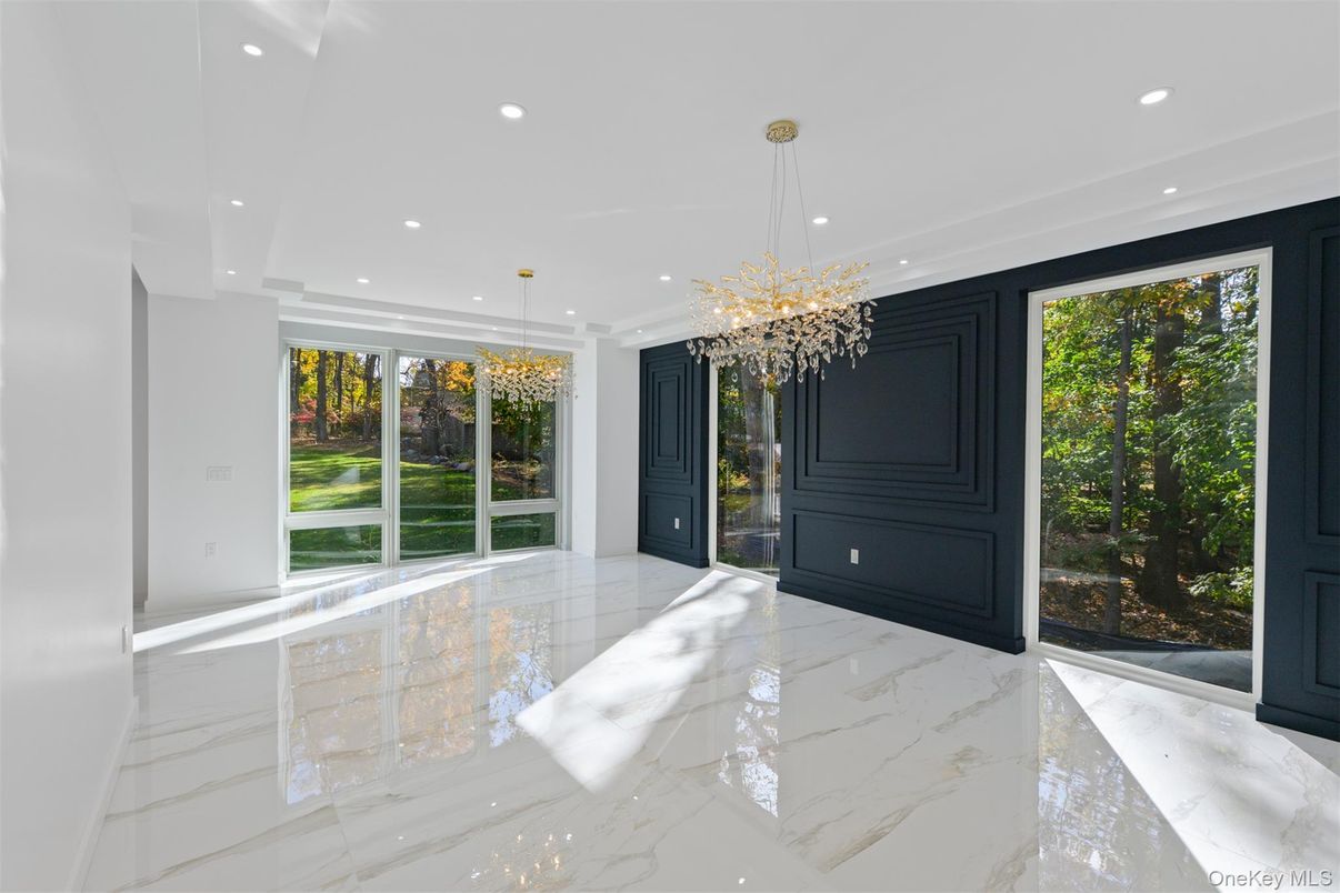 Chandelier, Empty room, Interior, Marble, Pendant Lights, Recessed Lighting