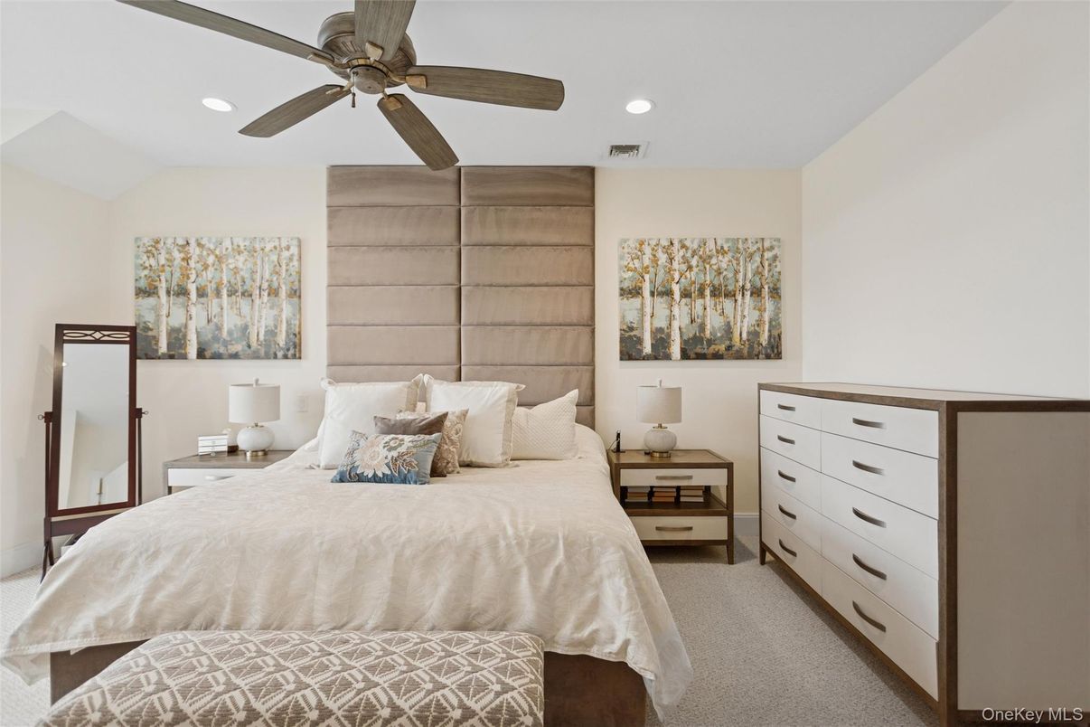 Bedroom, Interior, Recessed Lighting