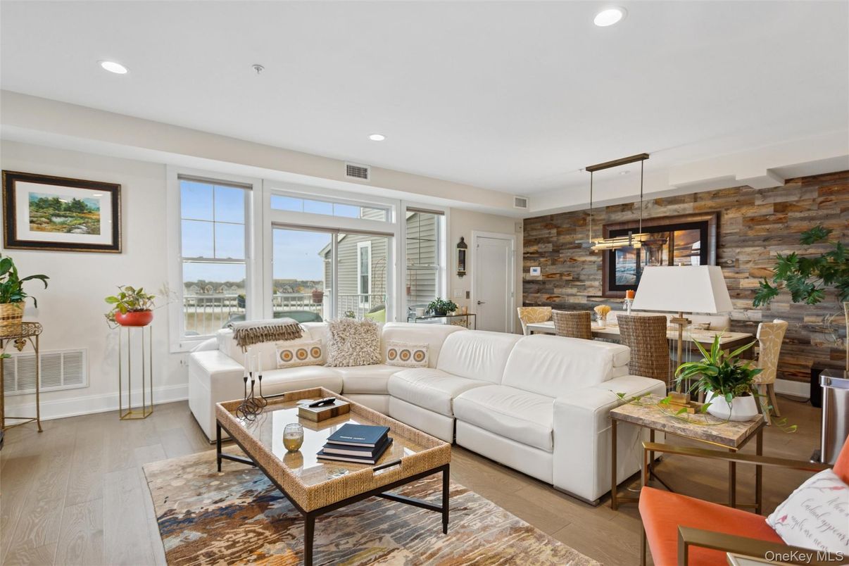 Interior, Living room, Pendant Lights, Recessed Lighting, Stone Walls, Wood Texture Flooring, Wooden Walls