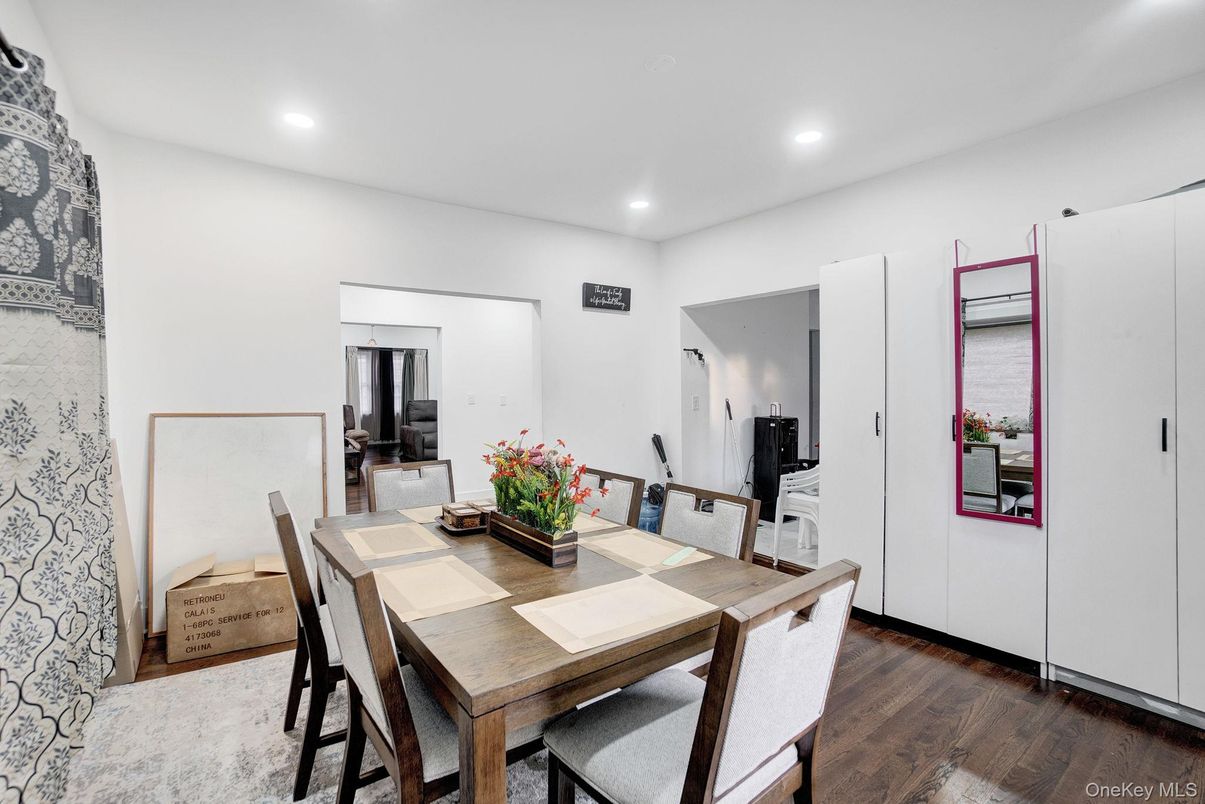 Dining room, Interior, Recessed Lighting, Wood Texture Flooring
