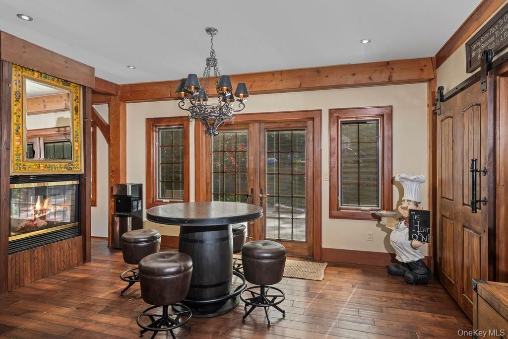 Chandelier, Fireplace, Interior, Pendant Lights, Recessed Lighting, Wood Texture Flooring