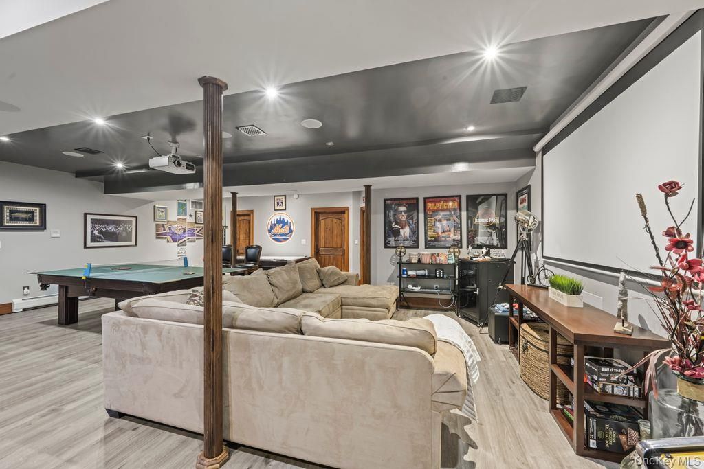 Billiard Table, Game Room, Interior, Living room, Recessed Lighting, Wood Texture Flooring