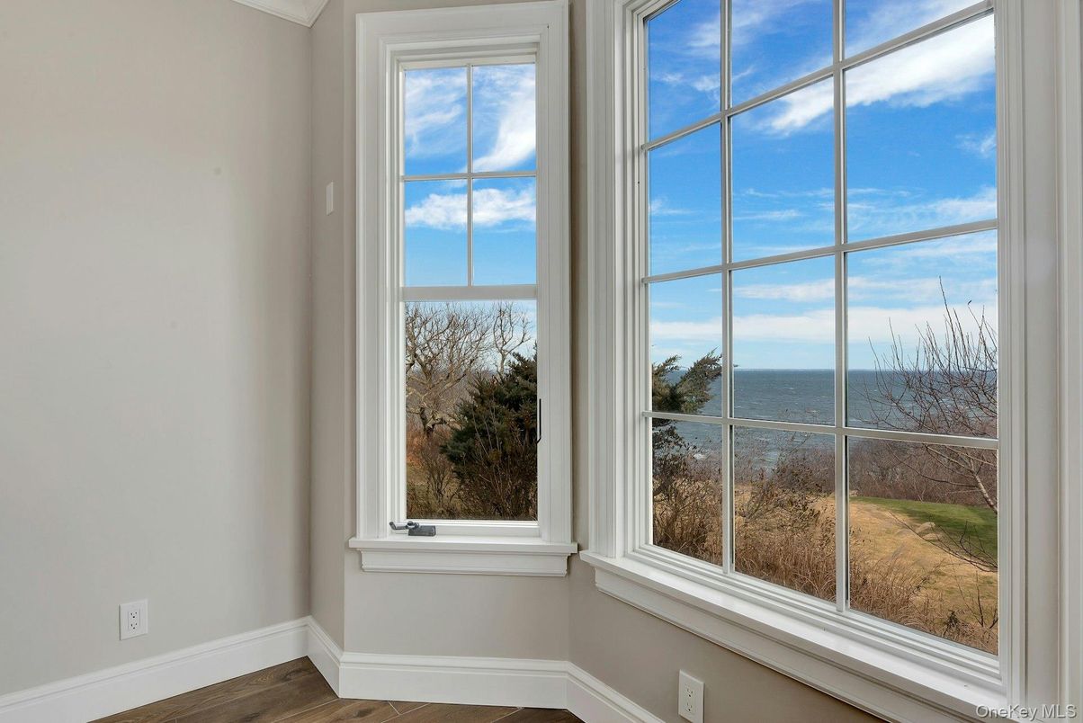 Water, Interior, Empty room, Other