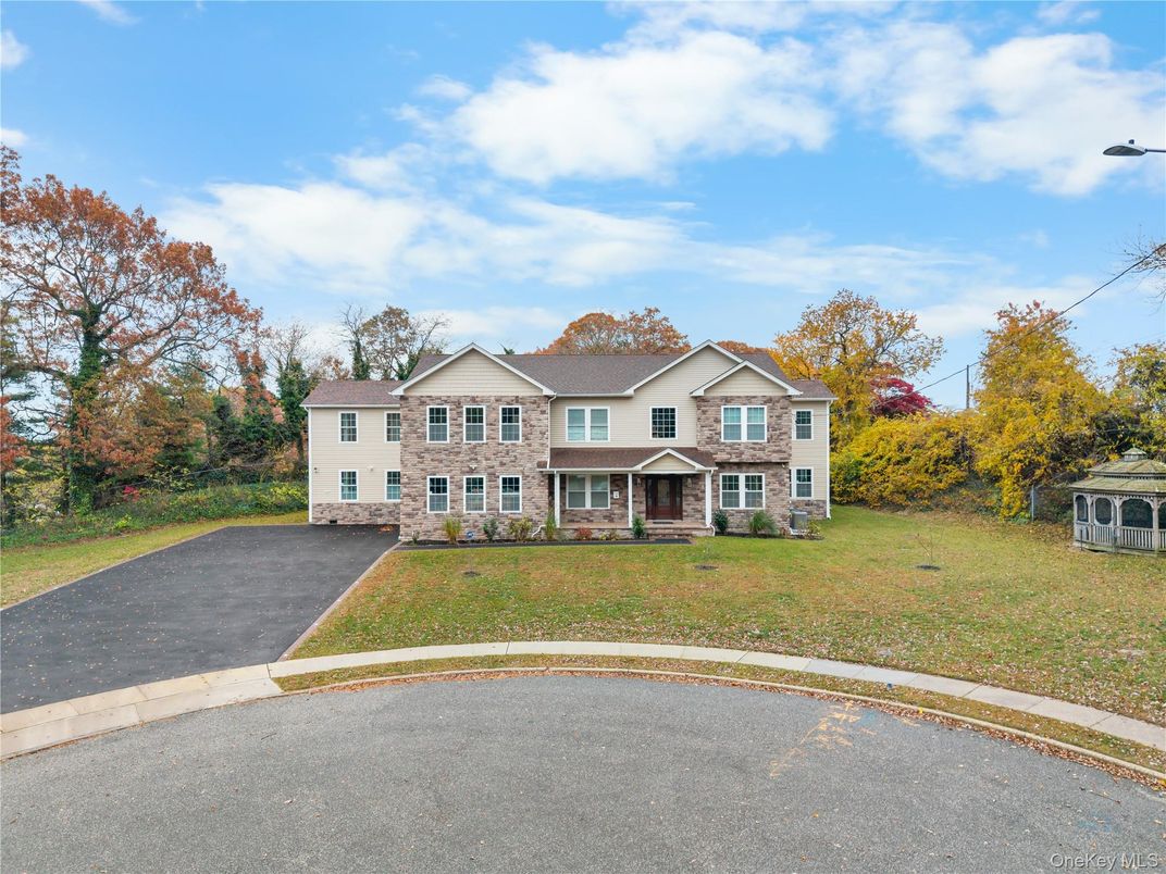 Backyard, Exterior, Facade, Farmhouse