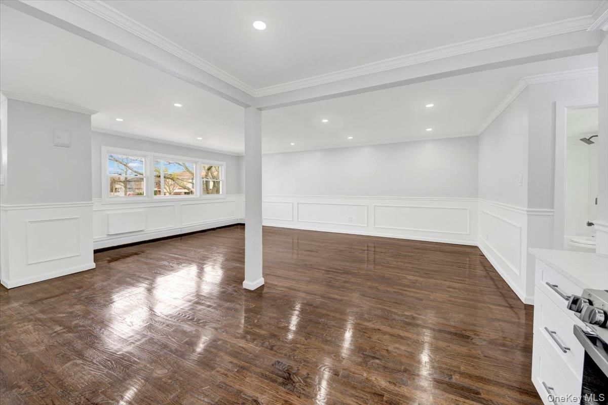 Empty room, Interior, Kitchen, Recessed Lighting, Wood Texture Flooring