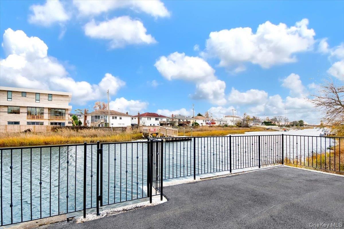 Backyard, Exterior, Water