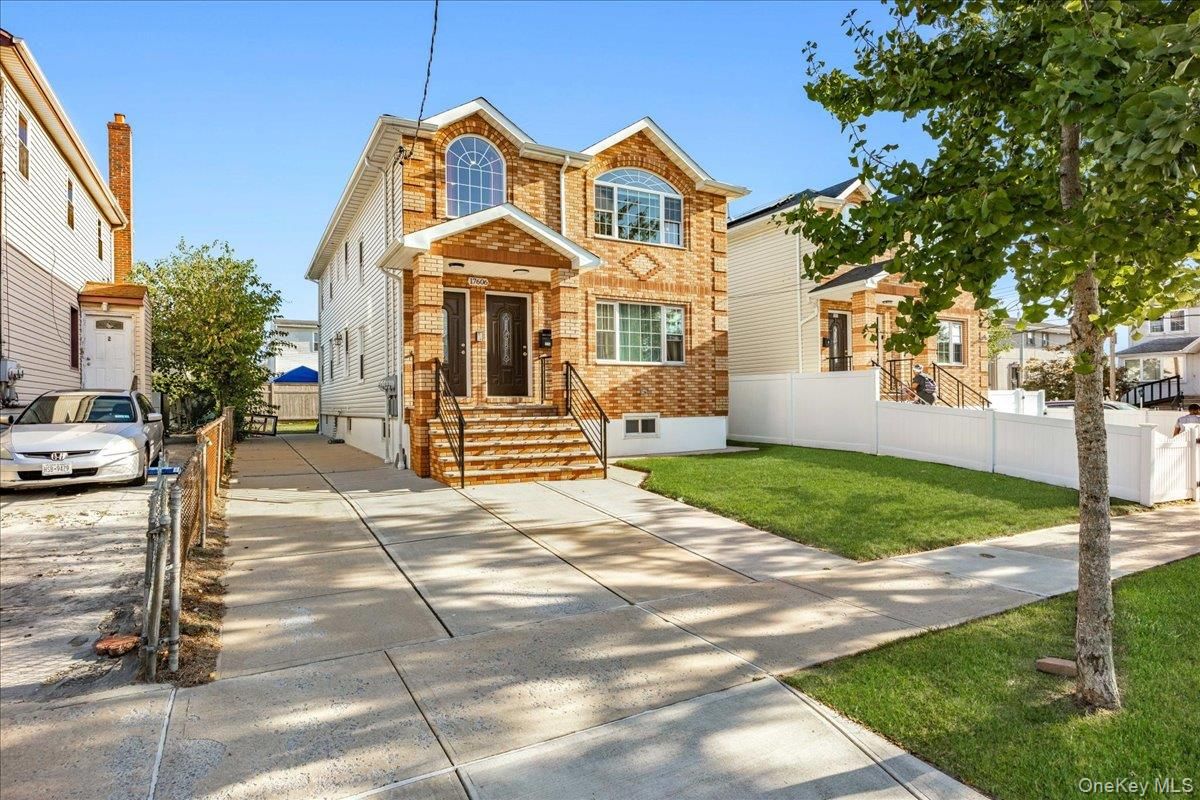 Exterior, Facade, Brick Facade, Cape Cod