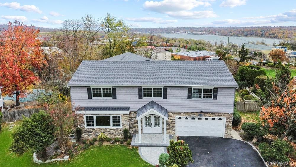 Attached, Exterior, Facade, Water, Georgian