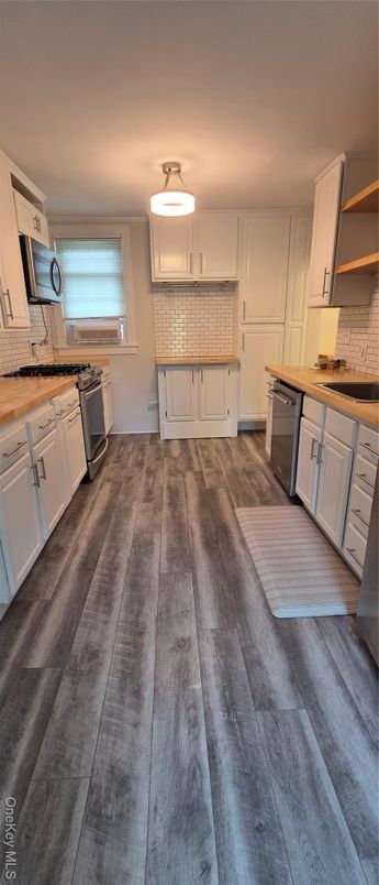 Interior, Wooden Walls