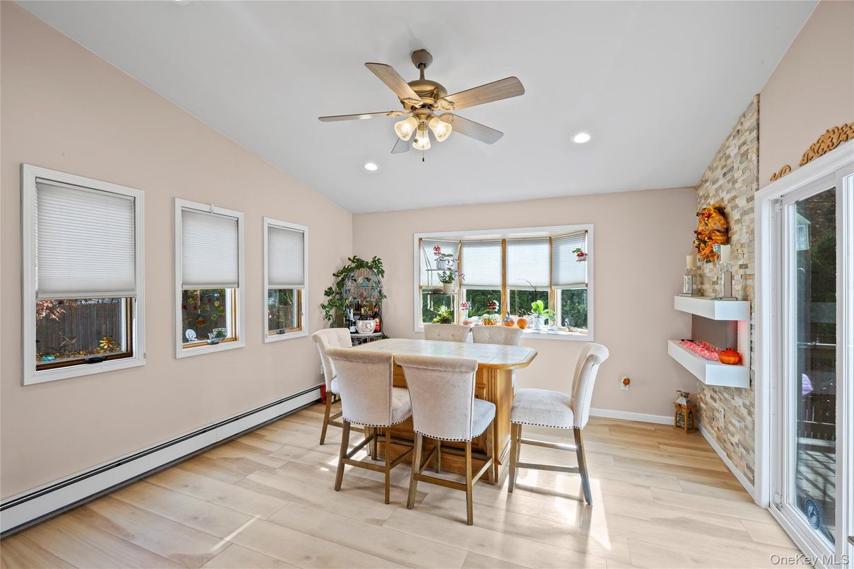 Dining room, Interior, Recessed Lighting, Wood Texture Flooring