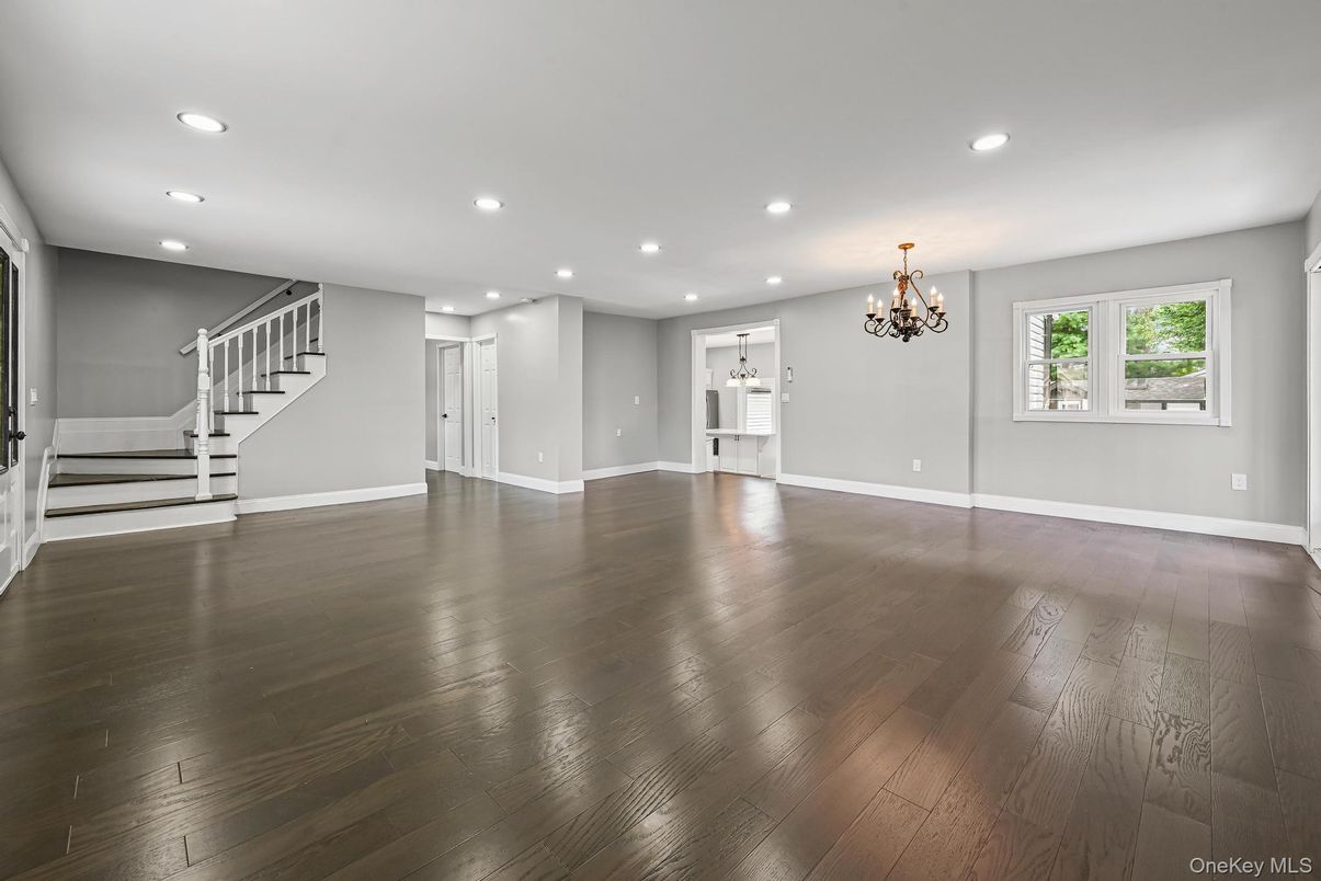 Chandelier, Empty room, Interior, Recessed Lighting, Wood Texture Flooring