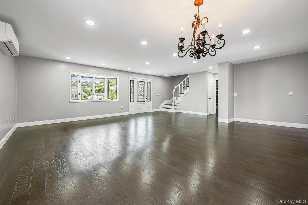 Chandelier, Empty room, Interior, Recessed Lighting, Wood Texture Flooring