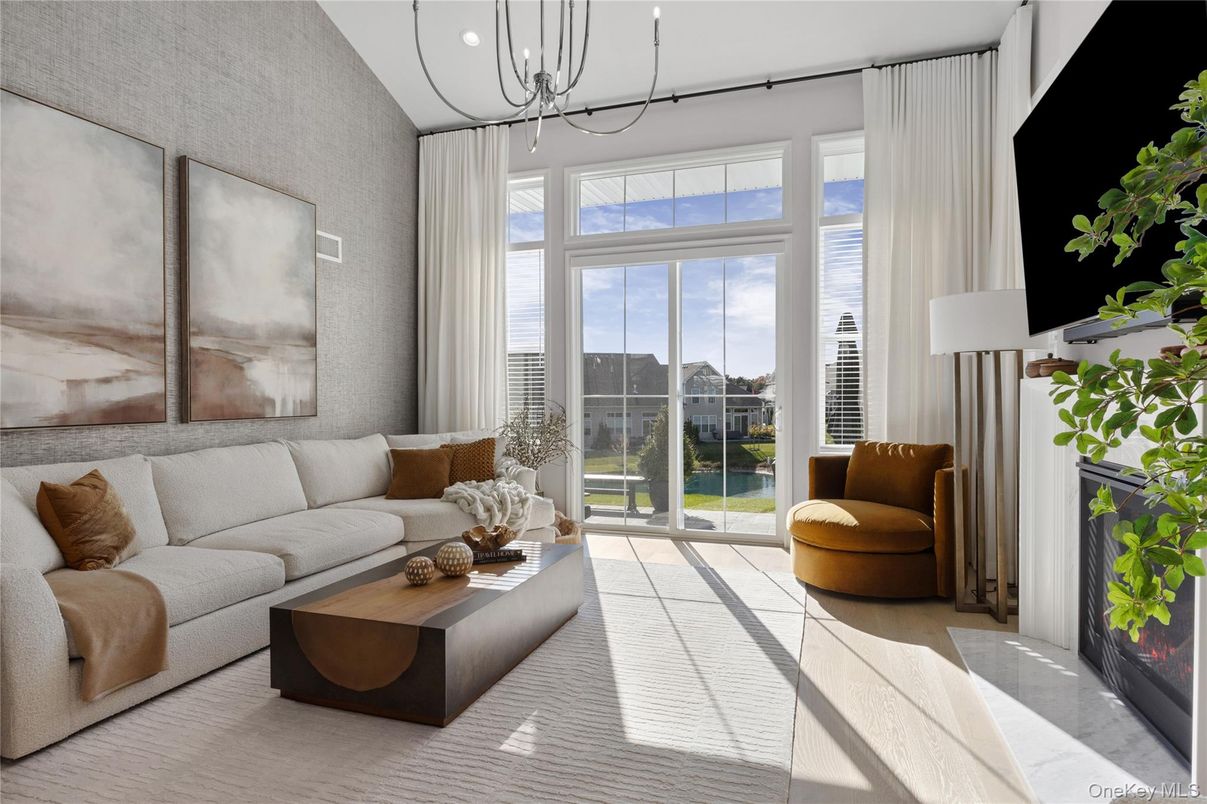 Interior, Living room, Pendant Lights