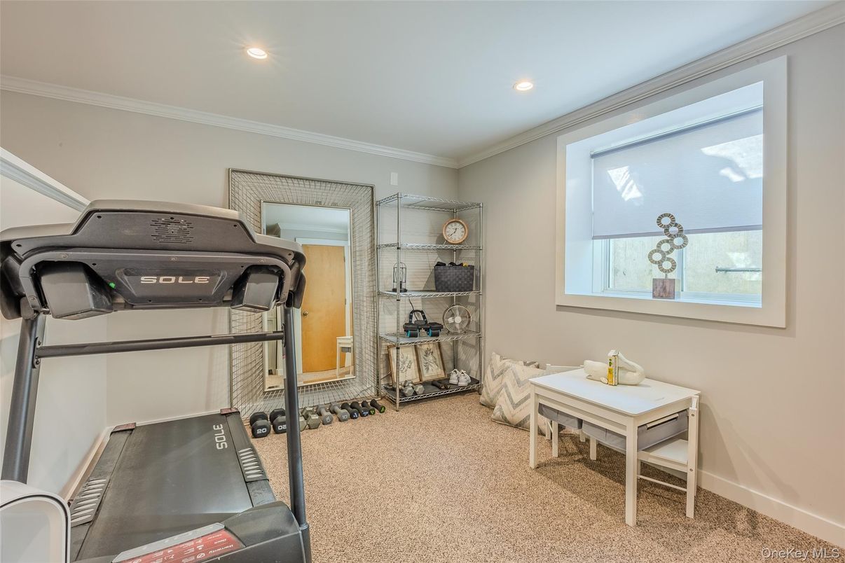 Fitness Equipment, Interior, Recessed Lighting